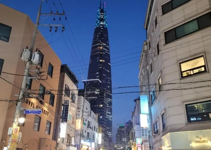 잠실 롯데월드 석촌호수 석촌고분역 1분 퀸침대 2개 アパート *